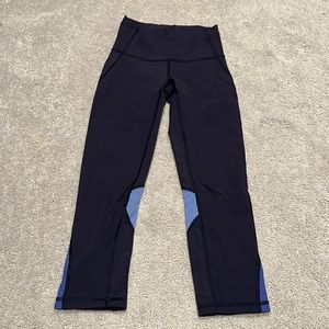 Lululemon crops size 2